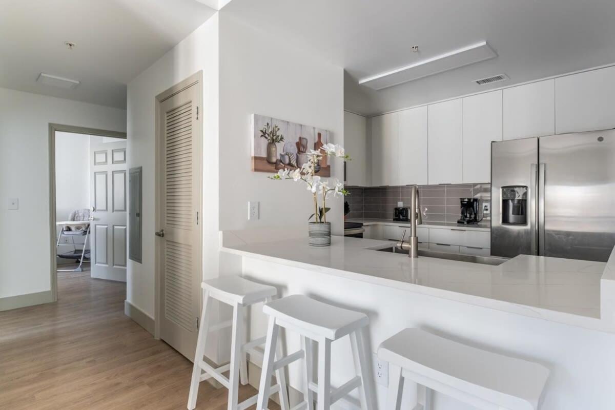 4B 2Ba Luxury Central Apartment With Gym Charlotte Buitenkant foto